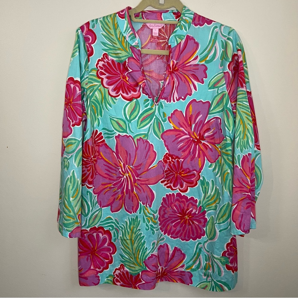 Lilly Pulitzer Ciara Tunic Shorely Blue Bellina Size Large Pink/Blue/Green